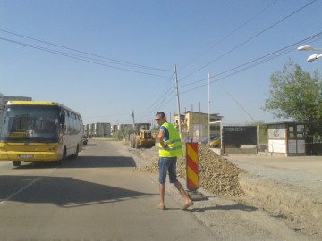 Enel blochează asfaltarea drumului dintre Mamaia şi Năvodari
